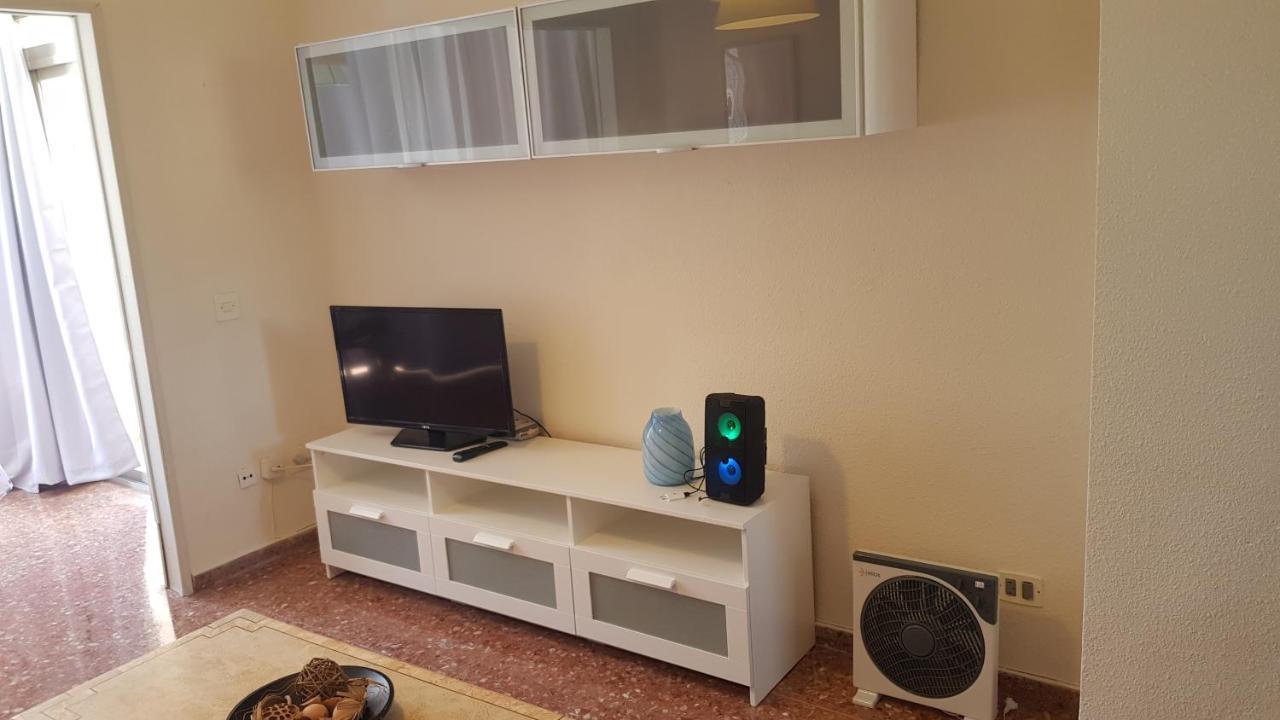Disponible En Abril-Wifi-3Hab, 6 Pers, -Piscina, Aire Acondi-Parking Opcionable Extra Apartment Бенидорм Екстериор снимка