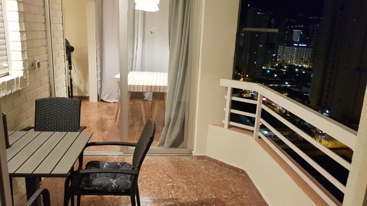 Disponible En Abril-Wifi-3Hab, 6 Pers, -Piscina, Aire Acondi-Parking Opcionable Extra Apartment Бенидорм Екстериор снимка