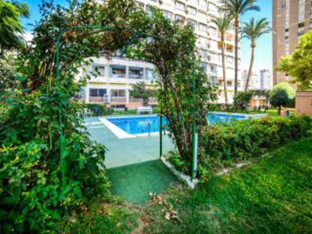 Disponible En Abril-Wifi-3Hab, 6 Pers, -Piscina, Aire Acondi-Parking Opcionable Extra Apartment Бенидорм Екстериор снимка